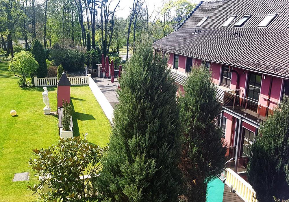 The Lakeside - Burghotel Zu Strausberg Exterior photo